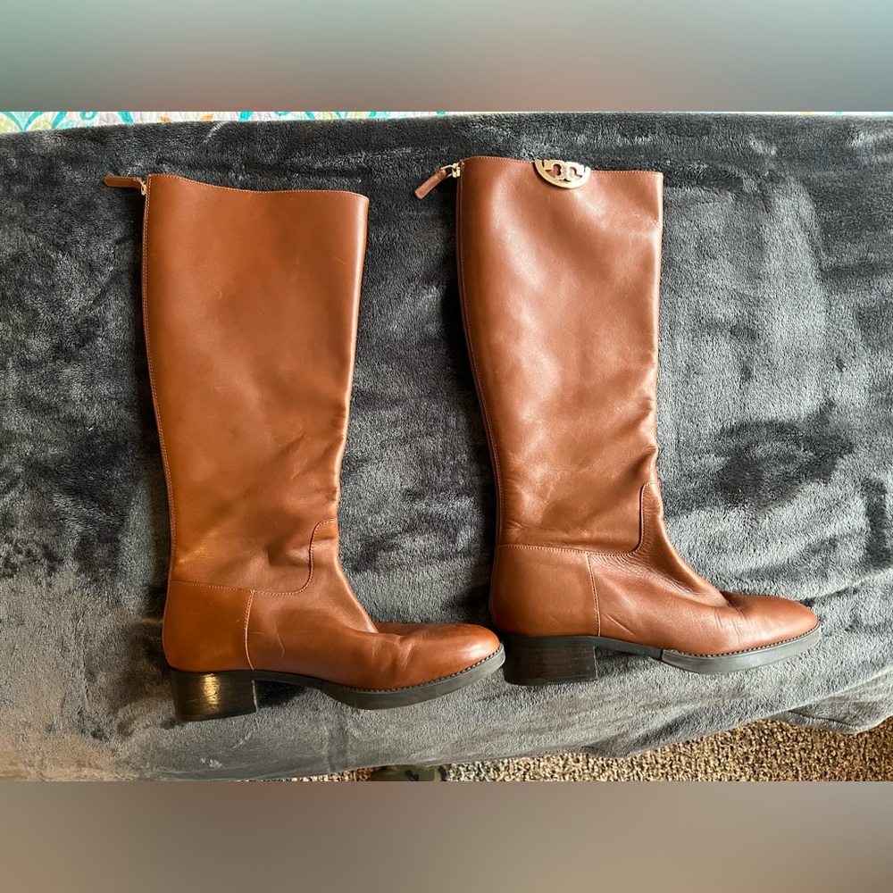Tory Burch Boots